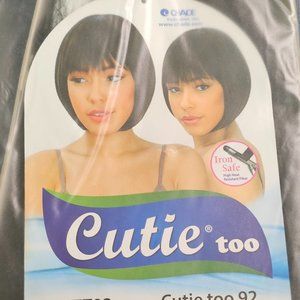 NEW BORN FREE SYNTHETIC CUTIE COLLECTION FULL WIG BOB SWEPT BANG - CTT92